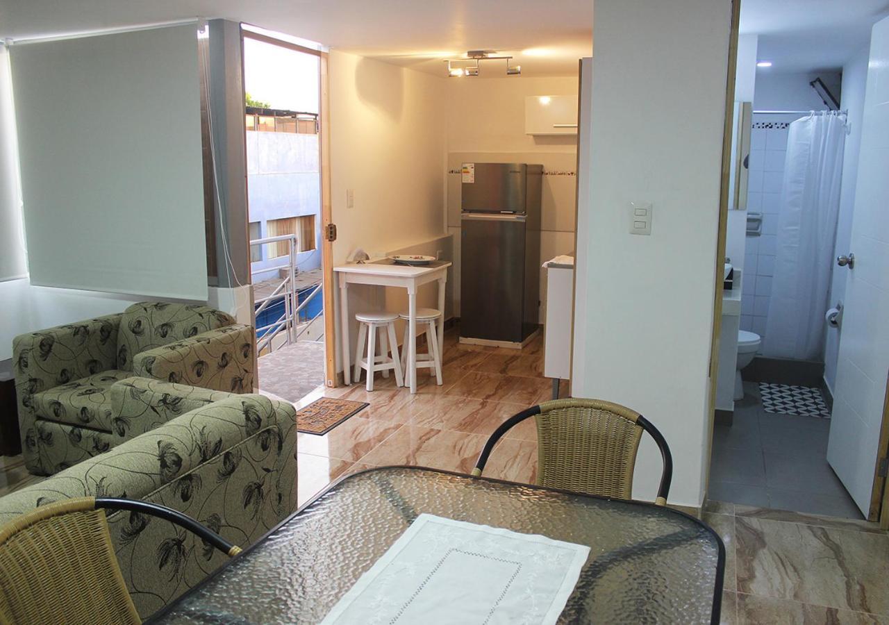 リマAcogedor Departamento En El Centro De Barrancoアパートメント エクステリア 写真